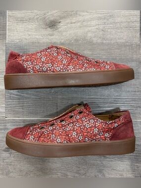 Spenco Womens Orthotic Canvas & Suede, Slip-On Floral Sneakers, Size US 9B, GUC